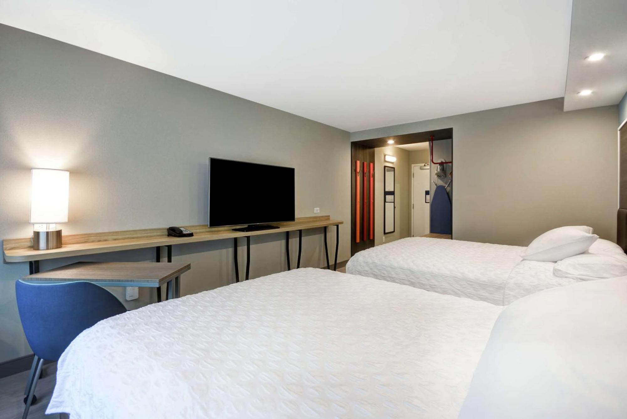 Tru By Hilton Chicopee Springfield Hotel Buitenkant foto